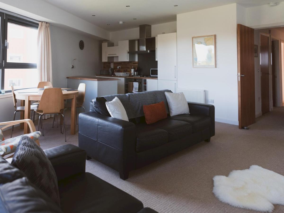 Apartment Pass The Keys Lovely 2-bed Flat Harbour Free Parking